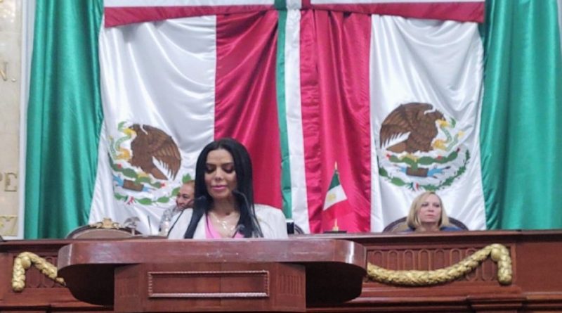 Diana Sánchez Barrios pide regaderas públicas para los grupos vulnerables a bajo costo