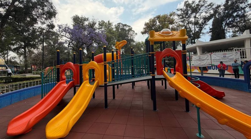 Renace Cuauhtémoc recupera parque pípila y mejora banquetas en Vista Alegre