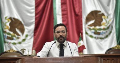 Exigen destitución de César Garrido por autorización irregular en Parque Lira