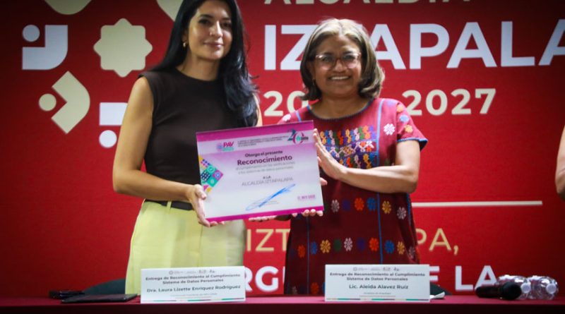 Recibe Iztapalapa reconocimiento del INFO CDMX por cumplir en materia de protección de datos personales al PAV 2025