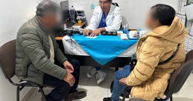 Acerca Baltazar Narciso servicios de salud auditiva a familias de Xiutetelco