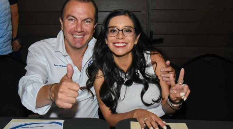Luisa Gutiérrez respalda el trabajo de Carlos Orvañanos para ayudar a sus vecinos ante las fuertes tormentas en Cuajimalpa