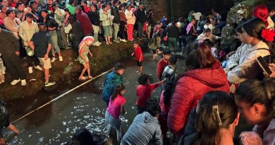 Tradición y raíces vivas reúnen a miles en el tradicional Lavatorio de Las Pilas en Xiutetelco