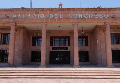 Presenta Ricardo Mejía juicio político contra diputados del Congreso de Coahuila