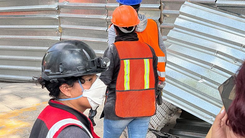 Atiende Protección Civil de Cuahtémoc caída de estructura en inmueble en la colonia Doctores