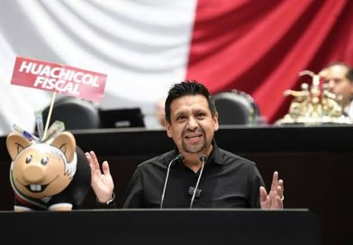Brota más corrupción en PEMEX; exdirector suma denuncias por desfalcos; PAN demanda investigación imparcial y acabar con accidentes