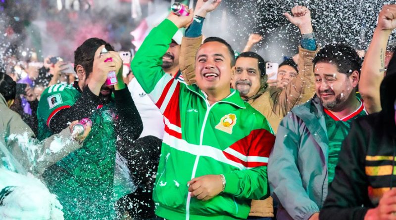 ¡Ni la lluvia frenó la fiesta! Más de 25 mil celebran triunfo del Tricolor en GAM