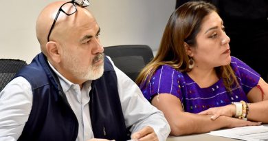 SecGob recibe casos de despojo acompañados por Diputados de Morena