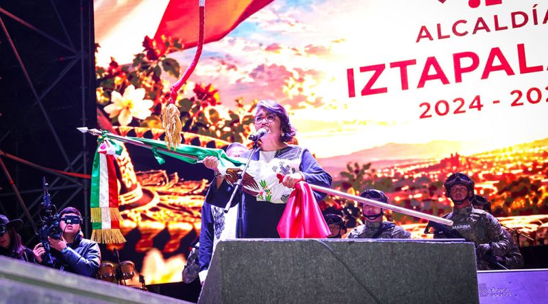 «Vive Iztapalapa histórico grito de independencia»