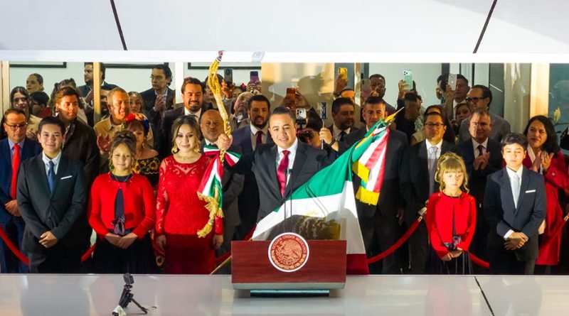 GAM reúne a más de 100 mil personas en explanada por Grito de Independencia