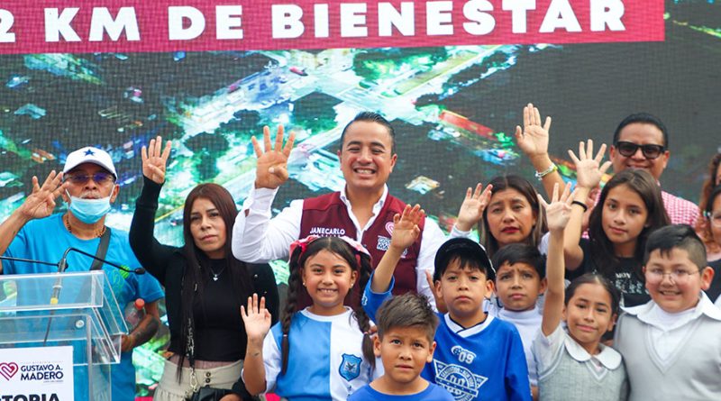 Janecarlo Lozano inaugura Sendero de Paz en camellón de Victoria