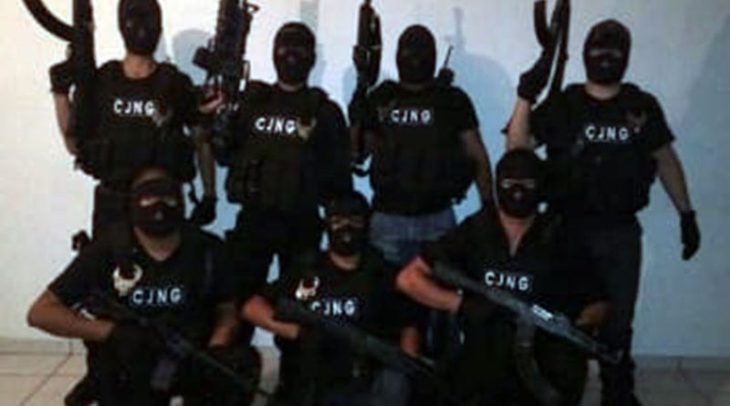 Que detiene al Ejército, la Marina, a la Guardia Nacional y a la FGR para acabar con el narco